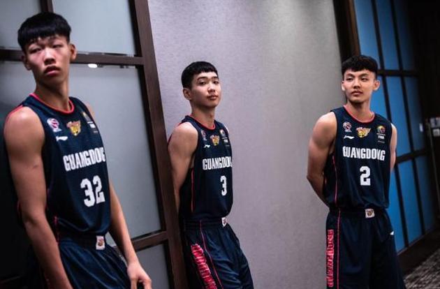 佟佳俊是谁的外甥，佟佳俊是哪里人（在广州队打了3场比赛）