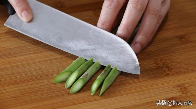 带子是什么海鲜，带子是什么（教你一种高档的做法）