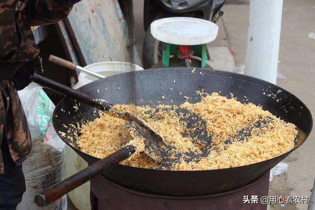 自制炒米糕做法，农村传统小吃炒米糕