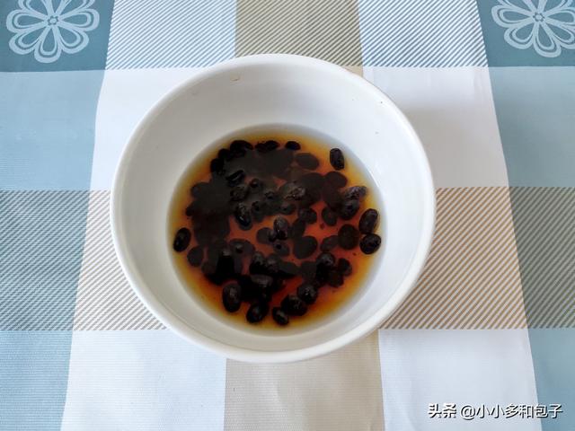 剥皮鱼怎么做才好吃，大剥皮鱼的家常做法（这样烧剥皮鱼干）