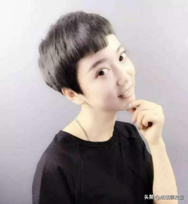 胖脸女生适合什么短发发型，脸大又胖适合什么短发（微胖的矮个子女生留什么发型才显瘦显高）