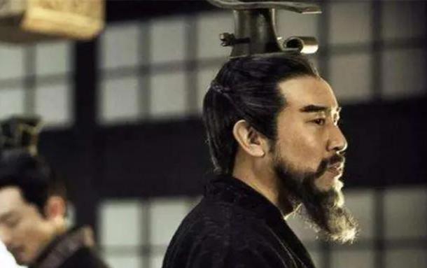 老人说不能嫁有胸毛的男人，中国男人胸毛多是代表什么（老祖宗常说：“女看膘）