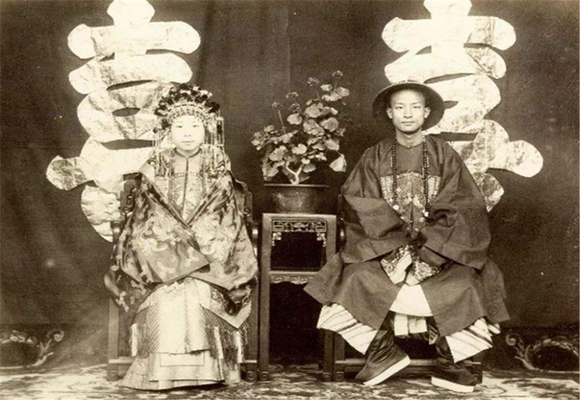 曾国藩现在的后人是谁，孙女嫁给开国元勋