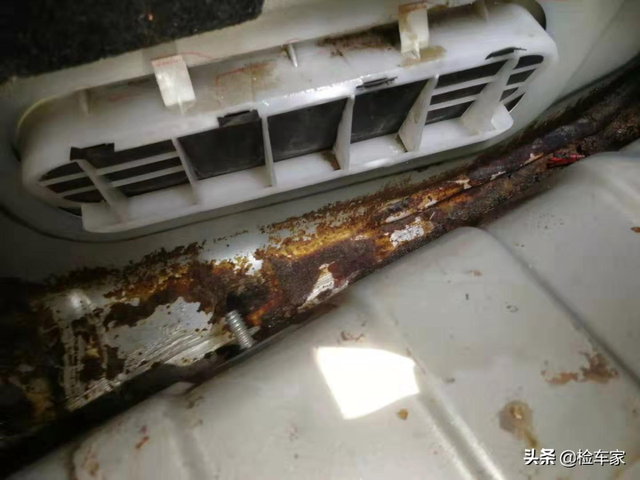 锐志的油耗，途昂380油耗（9万买台15万公里的“大后超”丰田锐志值不值）