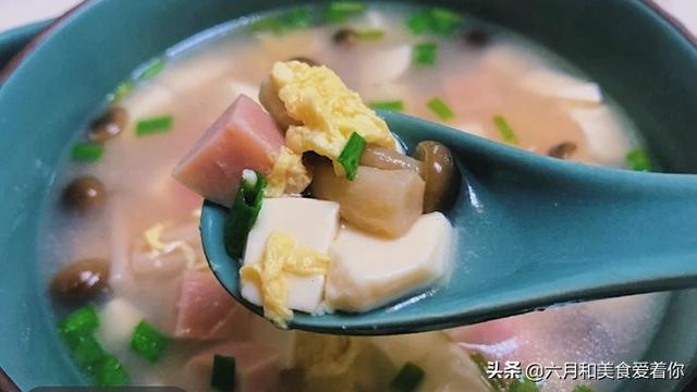 蘑菇三鲜汤做法，蘑菇三鲜汤做法窍门（好喝不胖的三鲜汤）