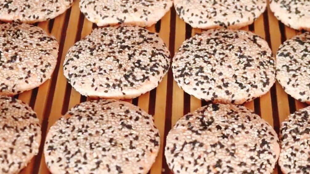 圖片[4]-【胡蘿卜餅】做法步驟圖 加2個雞蛋 常吃眼睛亮長得高-起舞食譜網