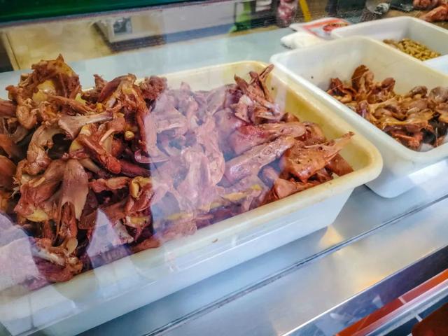 武汉土特产有哪些，武汉十大特产（武汉本地人私藏的特产攻略）