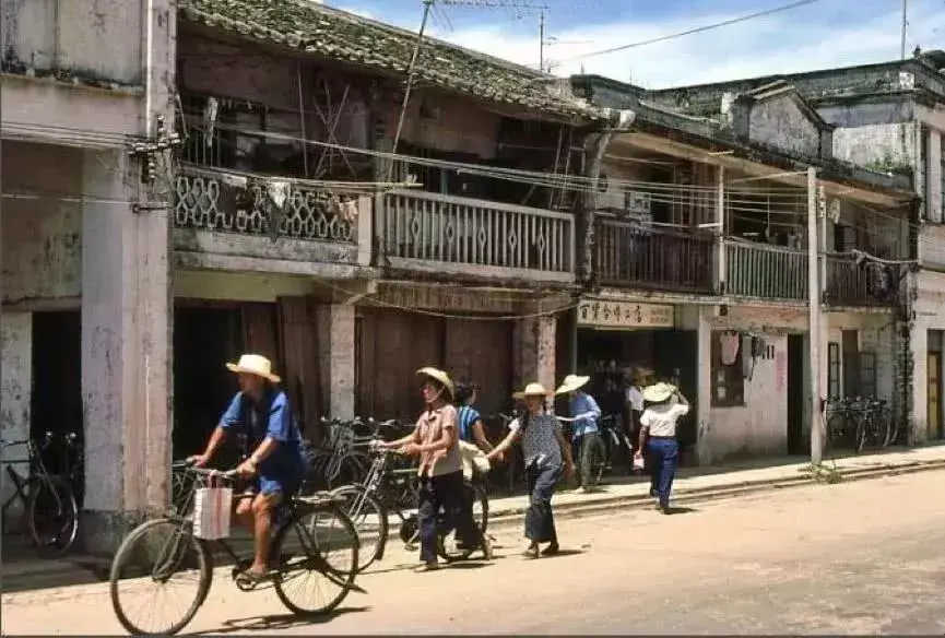 深圳发展历史回顾，老照片里看深圳经济特区“前世今生”