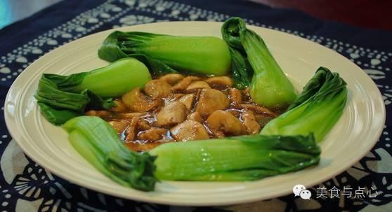 大厨青菜蘑菇怎么炒，五星大厨教你做