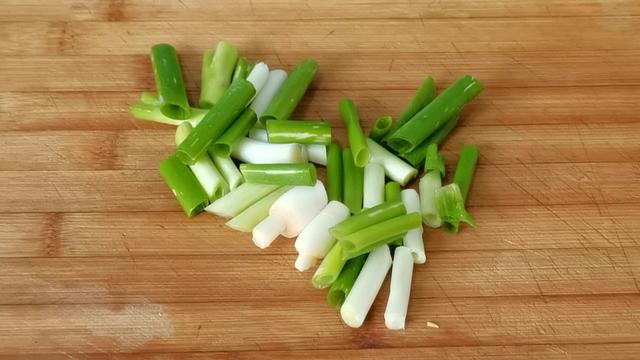 土公鸡怎么做好吃，营养解馋土鸡挑选有技巧