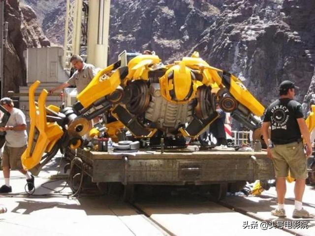 变形金刚2007,变形金刚07年大黄蜂(《变形金刚7》首曝照片) 变形金刚2007,变形金刚07年大黄蜂(《变形金刚7》首曝照片)