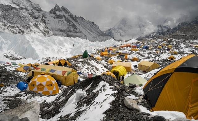 珠穆朗玛峰属于哪个国家，中国五岳山是哪五座山（一半在中国、一半在尼泊尔）