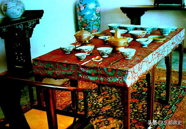招待是什么意思，开招待什么意思（俗话说“三天为请）