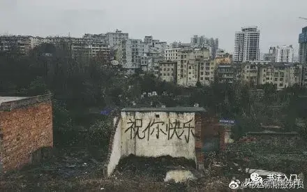 街头涂鸦文字背景图，街头字母涂鸦图片素材（最受欢迎的街头文字）