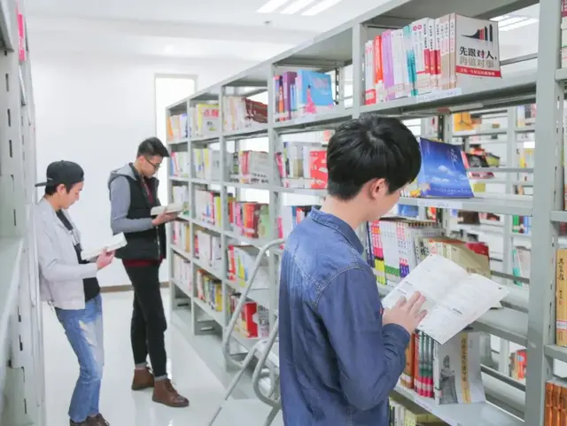 湖南有色金属职业技术学院官网，2021级湖南有色金属职业技术学院新生开学时间和入学指南及入学军训考试（湖南有色金属职业技术学院2020年单独招生指南）