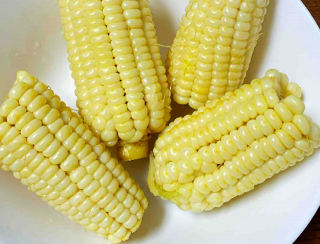 冻玉米怎么煮，生的冻玉米怎么煮（有人先煮后冻）