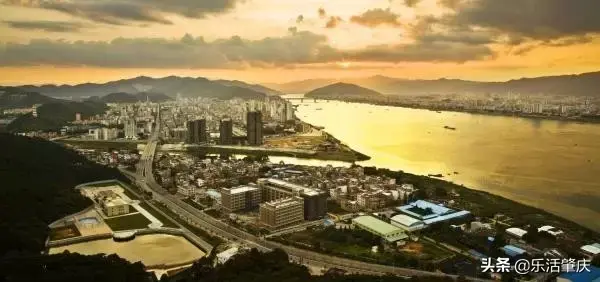 肇庆市各区面积排名，肇庆哪个县最大，哪个县最小