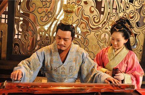 伍子胥的典故成语，三分钟带你了解倒行逆施-伍子胥