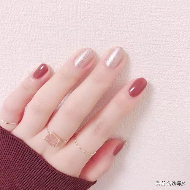 什么是跳色美甲,美甲跳色是啥意思(秋冬就选这些跳色美甲)