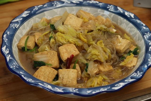 大锅菜的家常做法，家常大锅菜做法图解（冬天北方人最爱的大锅菜）