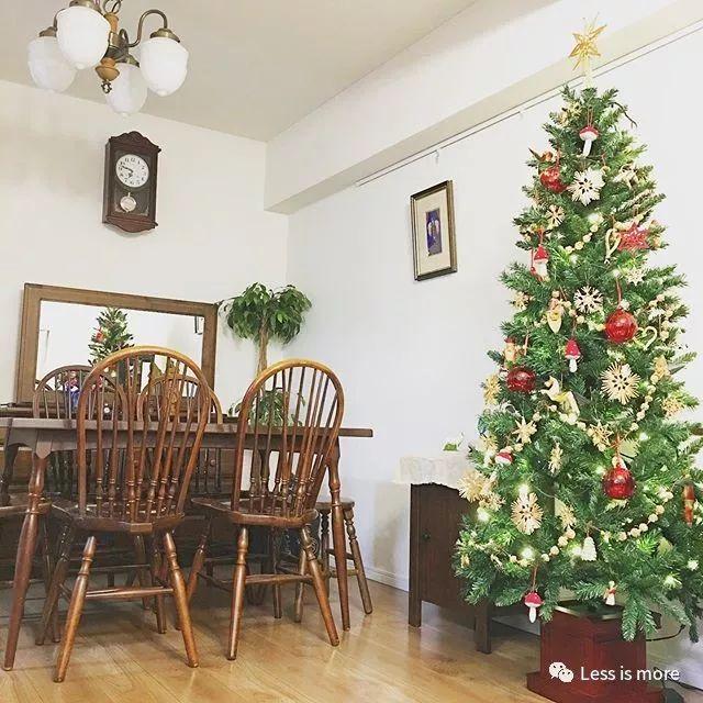 两人相爱到老的网名，相约到老的超霸气情侣网名：冇沵巳足够╭ | 莫名的想念╭微信昵称（牵手看展览吃大餐）