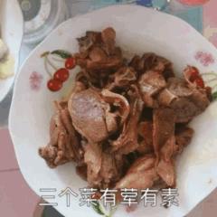 传统的姜母鸭美食，北方人第一次吃姜母鸭竟吃不够