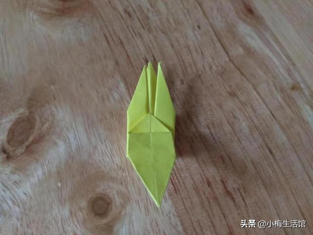 千纸鹤的折法图解，千纸鹤折法图解（小时候学的千纸鹤你还会折吗）