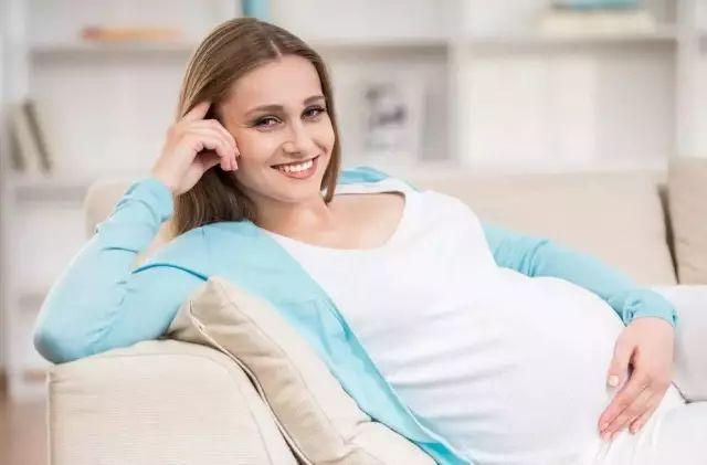 什么年纪属于晚育，什么年纪算晚育（女人这个岁数便是高龄产妇）