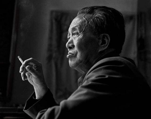 朦胧诗的特点以及代表诗人，朦胧诗最具代表性的诗人（他们的代表作你一定听过）