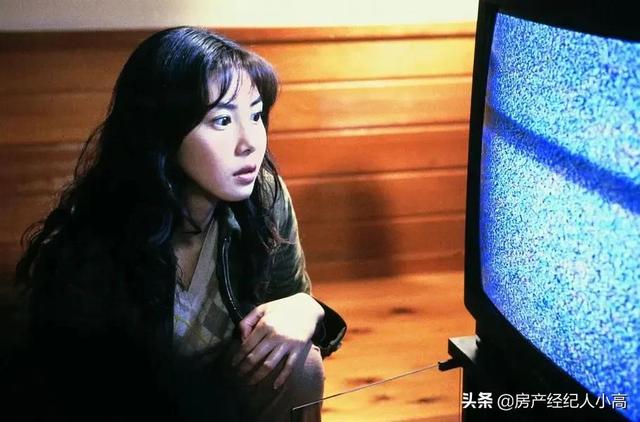 这电影有多恐怖？女主角拍完后不敢看，男主角看到雪花就毛骨悚然