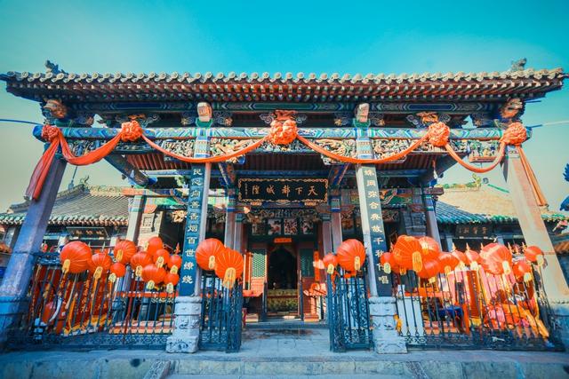 城隍爷是神还是鬼，城隍爷是什么神仙化身（几乎每个城市都有城隍庙）