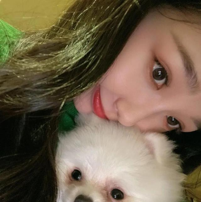 虞书欣！！！，微信头像，虞书欣！！！（虞书欣头像合集总有一张你喜欢）