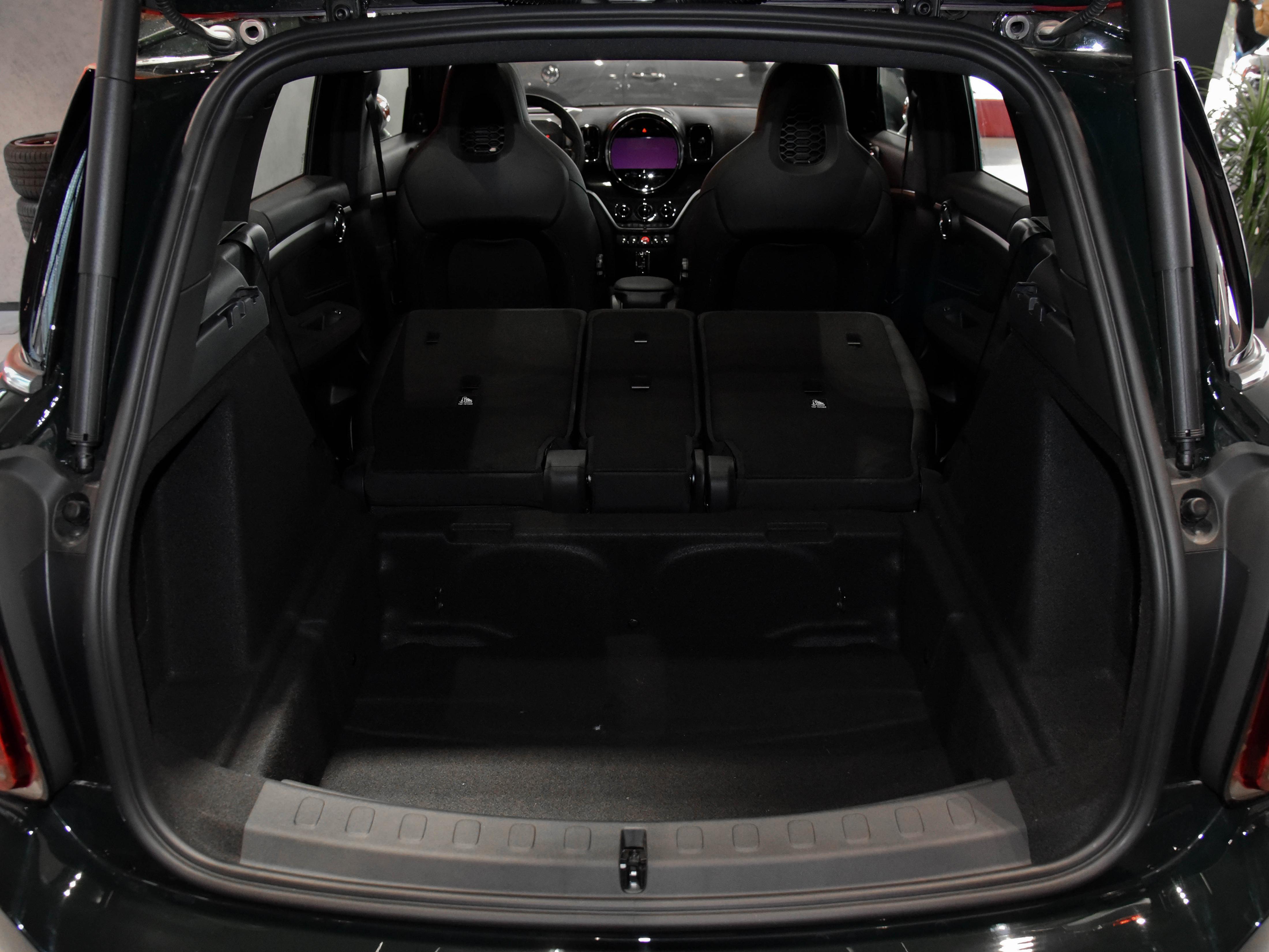 宝马旗下四驱的suv,带你看mini jcw countryman