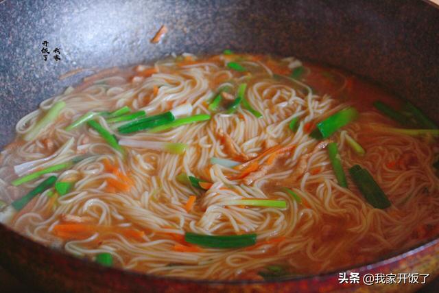 炝锅面怎么做才好吃，如何做好炝锅面（这才是炝锅面的正确做法）