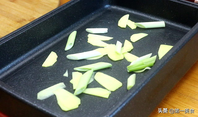 皮皮虾肉怎么做好吃又简单，皮皮虾肉的10种做法（皮皮虾不用水和油，5分钟出锅）