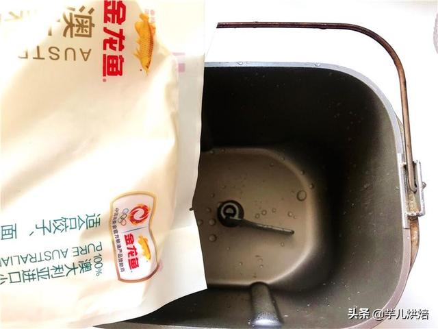 流沙包的馅怎么做，港式流沙包的正宗做法（一开口不停不下来）