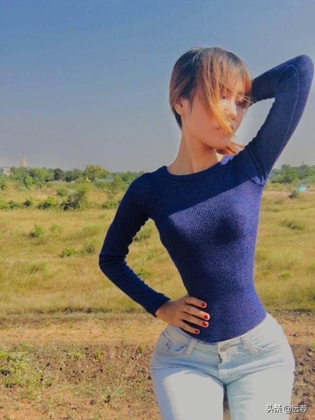 什么是蚂蚁腰，怎样练蚂蚁腰（23岁女孩拥有34厘米“蚂蚁腰”爆红）