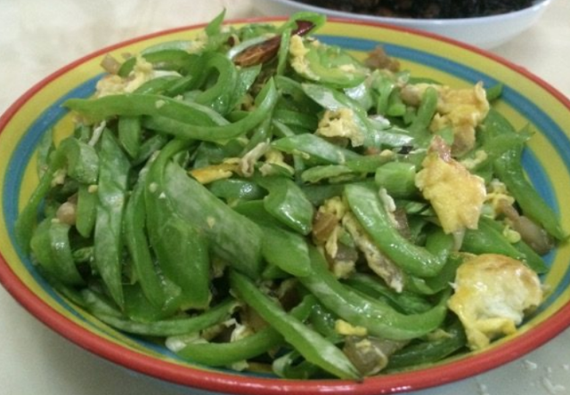 蛇豆的做法，蛇豆的做法大全家常菜蛇豆能和平菇红萝卜一起吃吗（遇见此瓜多买点）