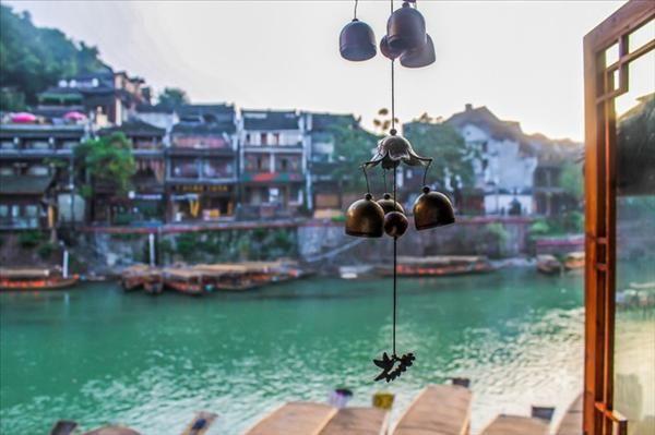 凤凰古城特产，凤凰古城特产水果像葡萄一样叫什么?_（凤凰古城最全攻略，看了不后悔）