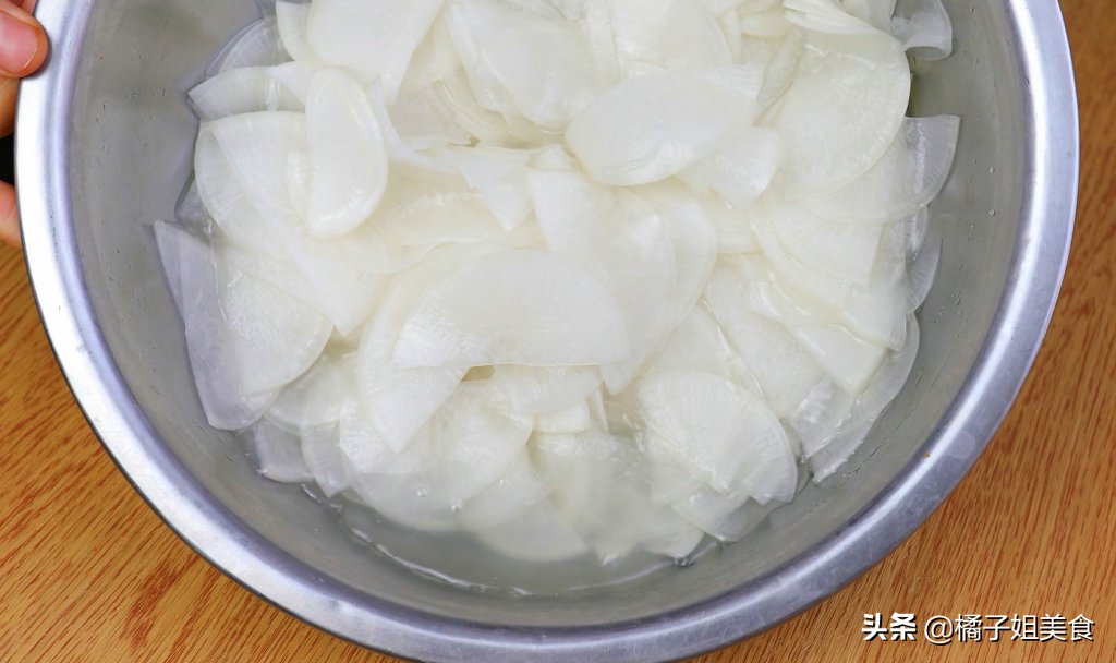 图片[6]-秋冬凉菜推荐 脆爽微辣的腌萝卜 解腻开胃 大人小孩都适合-起舞食谱网