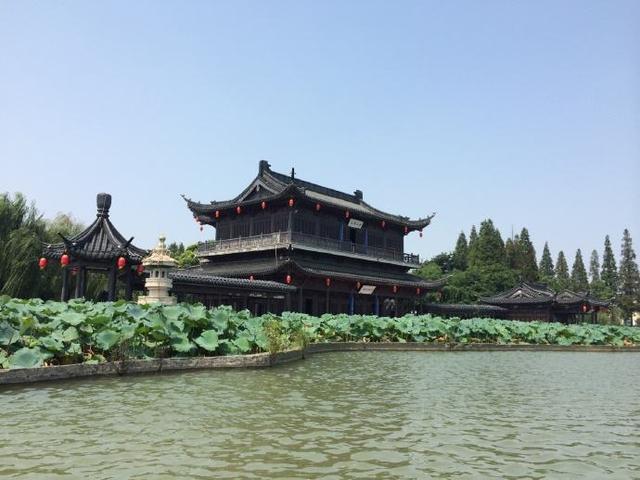 芙蓉楼送辛渐背景，芙蓉楼送辛渐的写作背景是什么（王昌龄的《芙蓉楼送辛渐》）