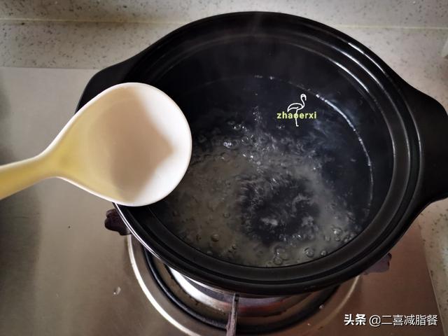 一日清肠断食吃什么，每周一日断食减肥法（营养师一日三餐轻断食食谱）