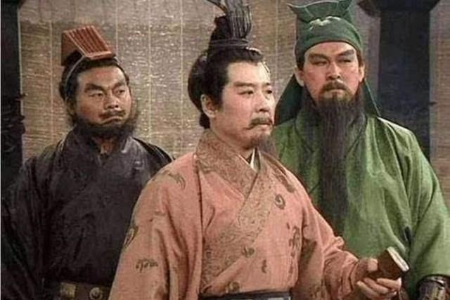 中国四大名著是哪几个，作者是谁？（四大名著故事主要内容及特点）