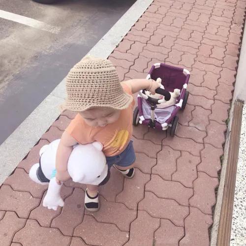 黄夏温哪里人，黄夏温个人介绍（圈粉100万人）