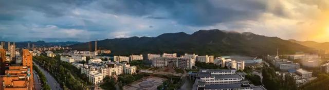 辽宁科技大学宿舍，2021年辽宁科技大学新生宿舍条件图片环境怎么样（<十五>辽宁科技大学）