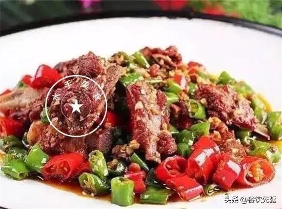 仔排是什么排骨，仔排与肋排有什么区别（做透一道食材——仔排！）