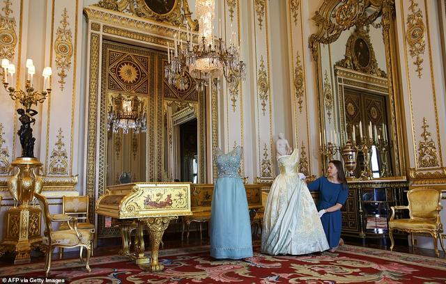 白金汉宫在哪里，江西省抚州市白金汉宫在哪里（白金汉宫最详尽平面图曝光）