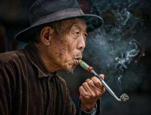 一下子戒烟好吗，戒烟是一下子就戒掉好还是慢慢戒掉比较好（是好事还是坏事呢）