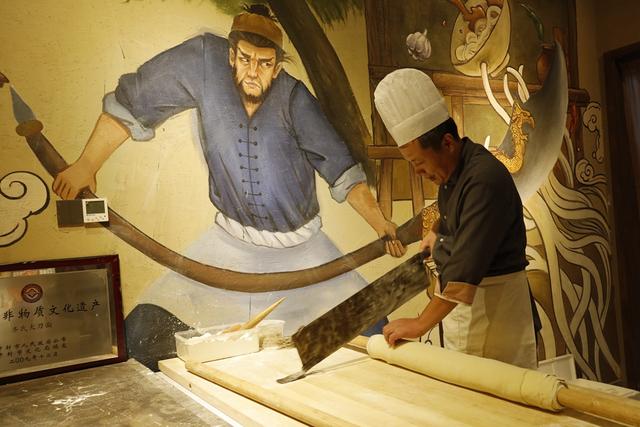 电影小镇在哪里，河南电影小镇在哪里（有人说门票100元太贵）