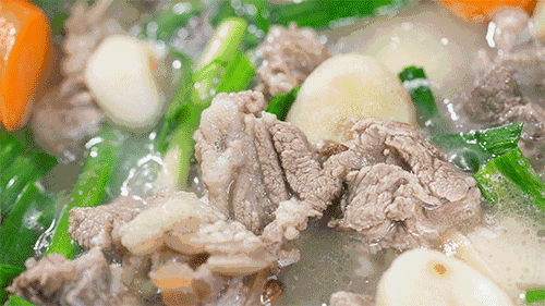 羊肉怎么炖好吃，羊肉怎么炖好吃又营养（炖羊肉牢记“3加4不加”）